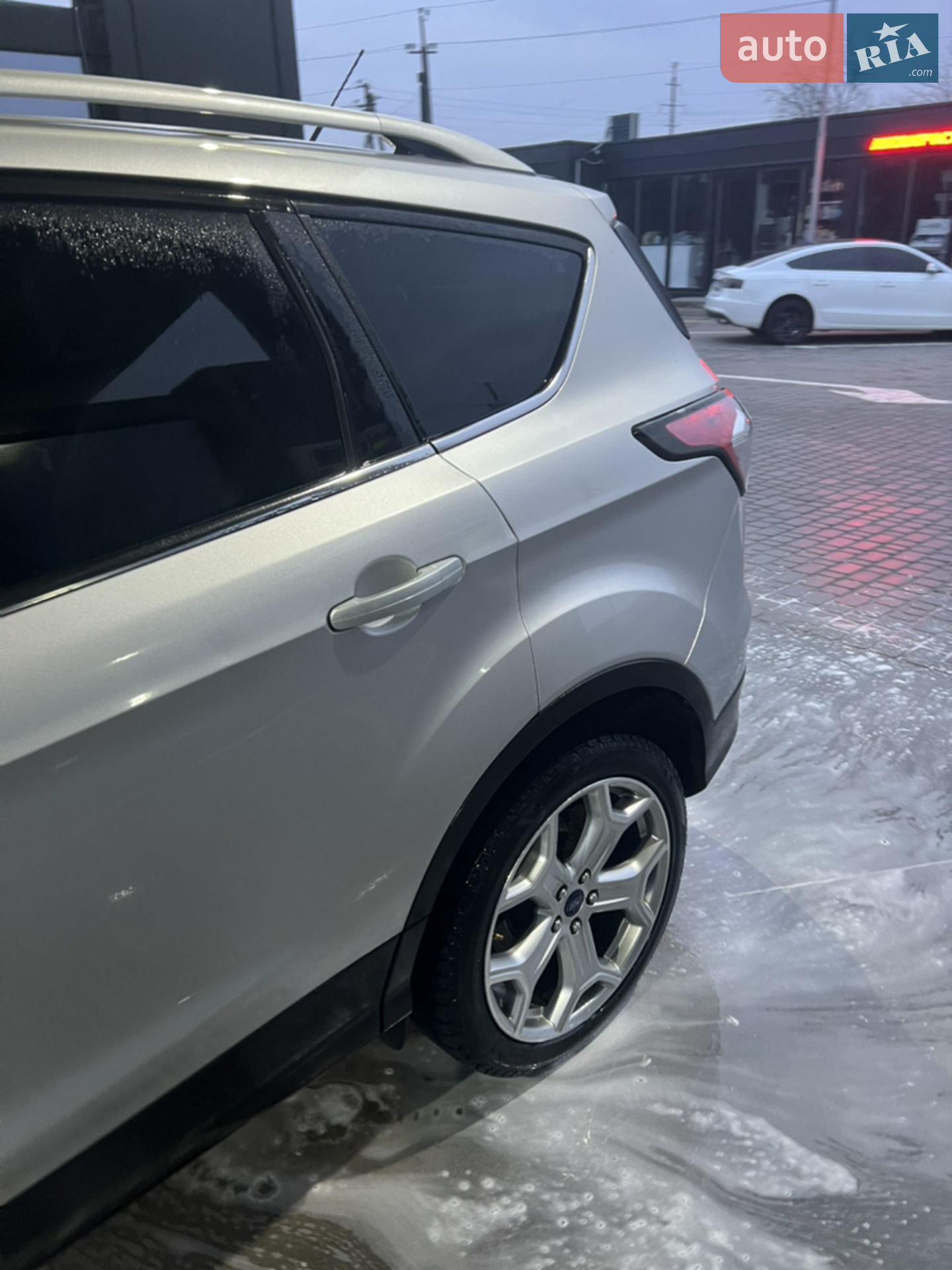 2016 Ford Escape - мініатюра 9