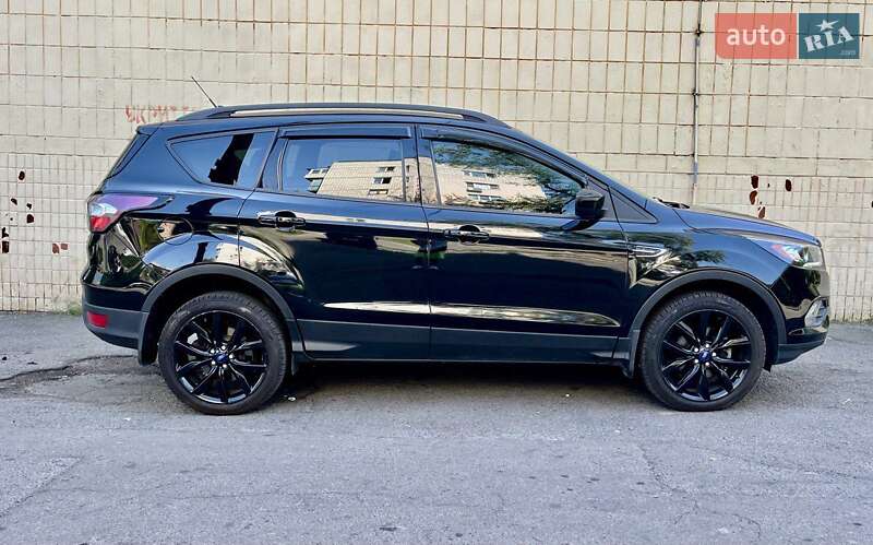 Ford Escape 2018