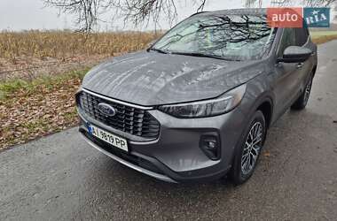 Внедорожник / Кроссовер Ford Escape 2023 в Киеве