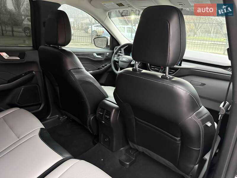 Позашляховик / Кросовер Ford Escape 2023 в Києві