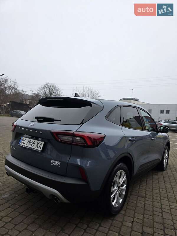 Позашляховик / Кросовер Ford Escape 2024 в Львові