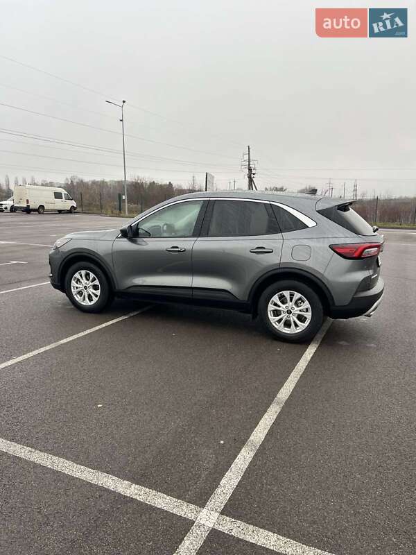 Позашляховик / Кросовер Ford Escape 2024 в Рівному фото 8 Позашляховик / Кросовер Ford Escape 2024 в Рівному