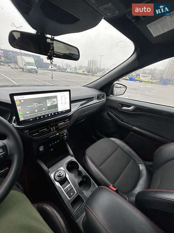 Внедорожник / Кроссовер Ford Escape 2023 в Киеве