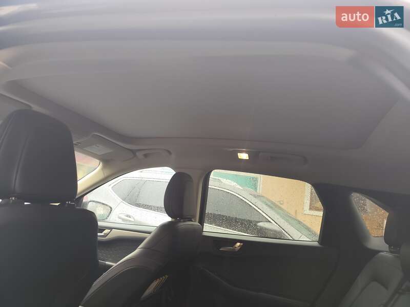 Позашляховик / Кросовер Ford Escape 2020 в Івано-Франківську