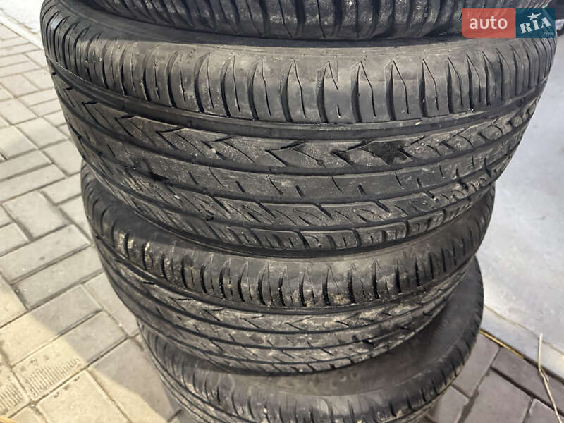 Внедорожник / Кроссовер Ford Escape 2016 в Самборе