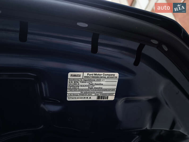 Внедорожник / Кроссовер Ford Escape 2023 в Ивано-Франковске