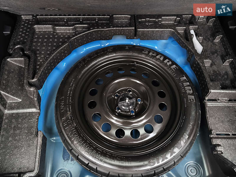 Внедорожник / Кроссовер Ford Escape 2023 в Ивано-Франковске