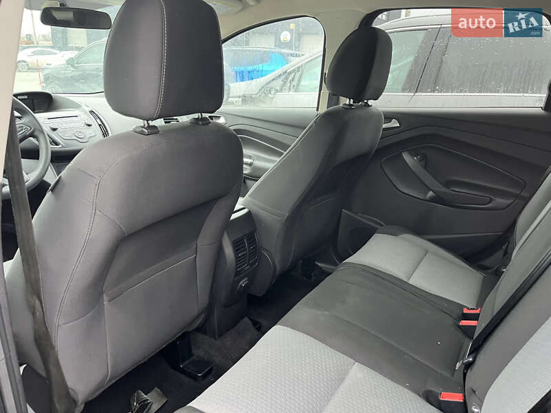 Внедорожник / Кроссовер Ford Escape 2016 в Львове