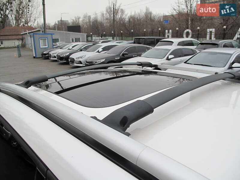 Внедорожник / Кроссовер Ford Escape 2016 в Киеве