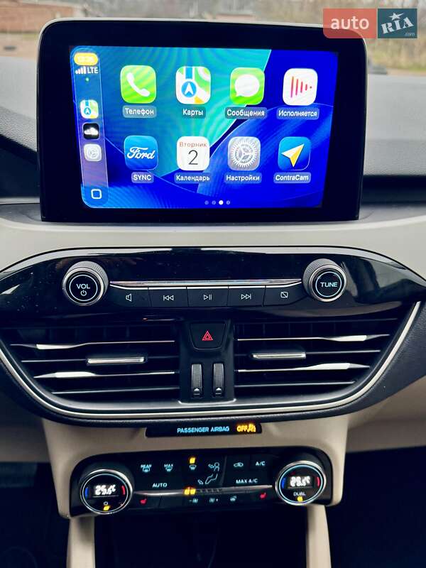 Внедорожник / Кроссовер Ford Escape 2021 в Чернигове