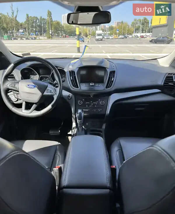 Позашляховик / Кросовер Ford Escape 2019 в Дніпрі
