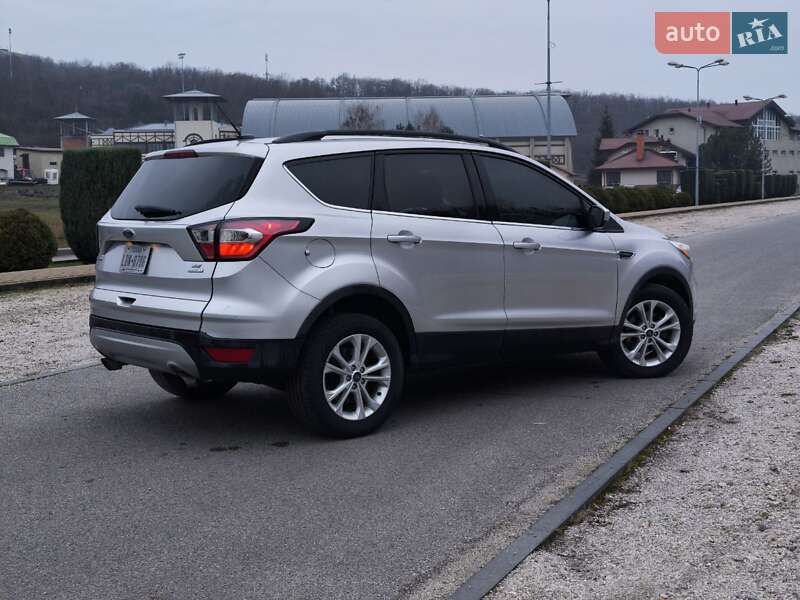 Позашляховик / Кросовер Ford Escape 2016 в Дніпрі фото 3 Позашляховик / Кросовер Ford Escape 2016 в Дніпрі
