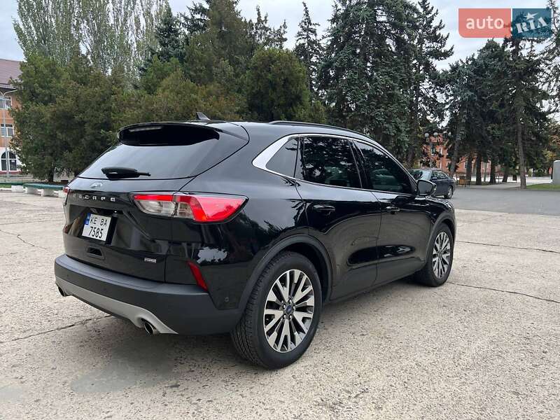 Внедорожник / Кроссовер Ford Escape 2020 в Днепре