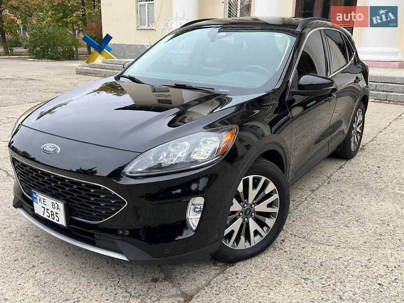 Внедорожник / Кроссовер Ford Escape 2020 в Днепре