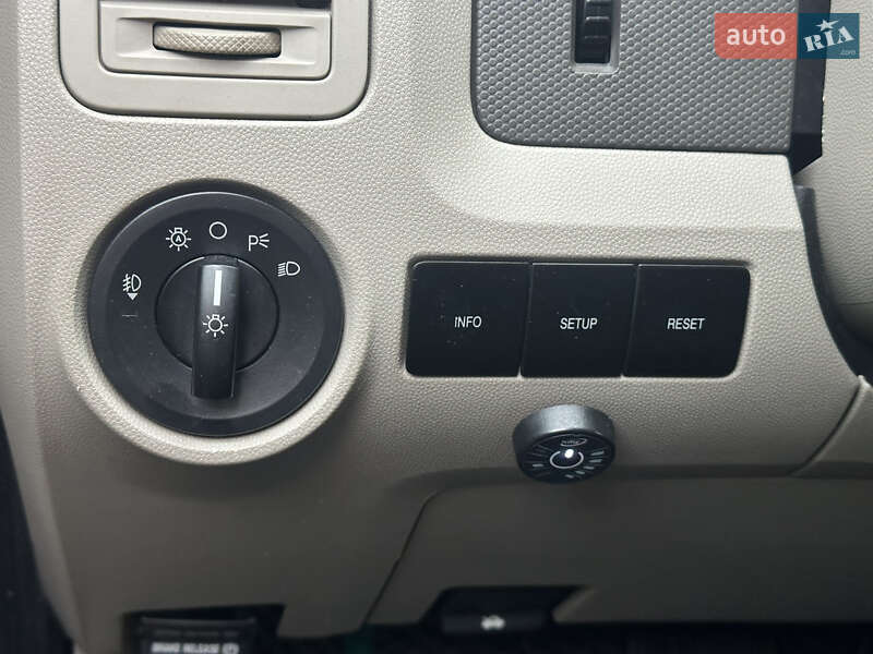 Внедорожник / Кроссовер Ford Escape 2008 в Киеве фото 34 Внедорожник / Кроссовер Ford Escape 2008 в Киеве