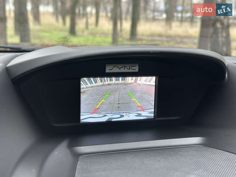 Внедорожник / Кроссовер Ford Escape 2017 в Киеве