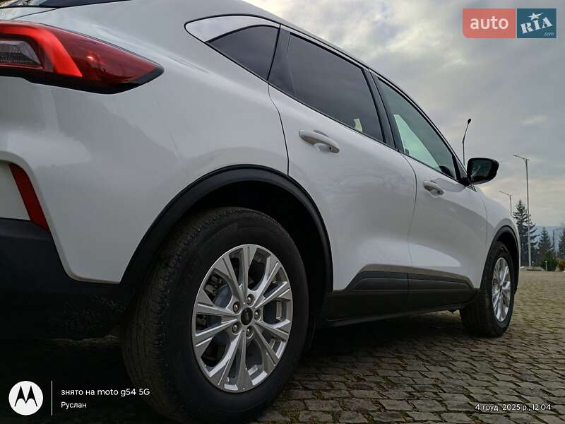 Позашляховик / Кросовер Ford Escape 2024 в Хусті