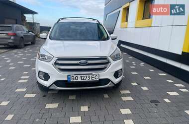 Позашляховик / Кросовер Ford Escape 2017 в Тернополі