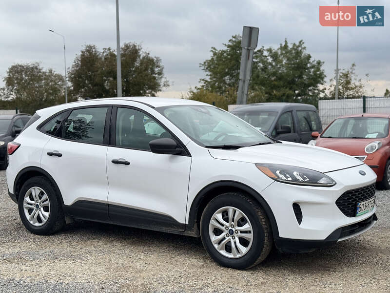 Позашляховик / Кросовер Ford Escape 2019 в Тернополі