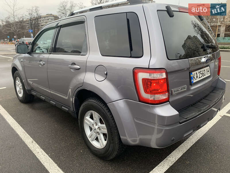 Внедорожник / Кроссовер Ford Escape 2007 в Киеве