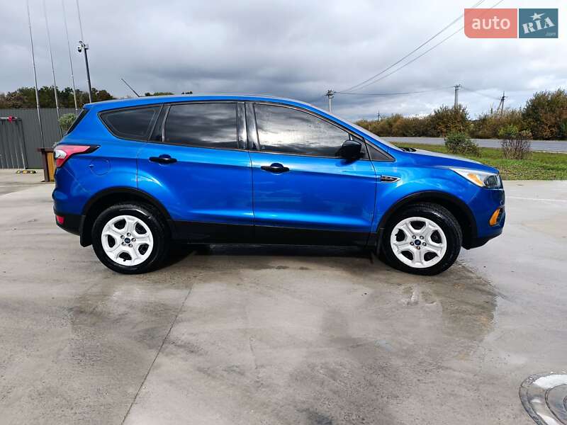 Внедорожник / Кроссовер Ford Escape 2016 в Львове