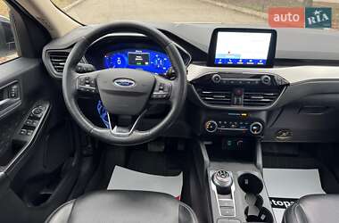 Внедорожник / Кроссовер Ford Escape 2019 в Запорожье