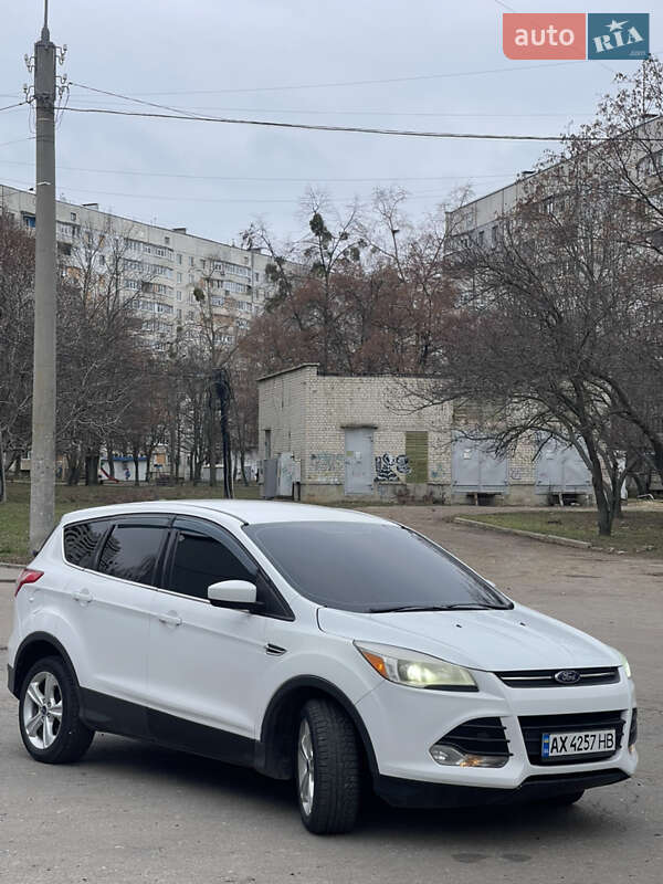 Внедорожник / Кроссовер Ford Escape 2014 в Харькове фото 3 Внедорожник / Кроссовер Ford Escape 2014 в Харькове