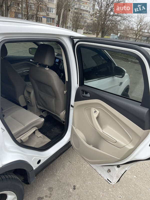 Внедорожник / Кроссовер Ford Escape 2014 в Харькове фото 10 Внедорожник / Кроссовер Ford Escape 2014 в Харькове