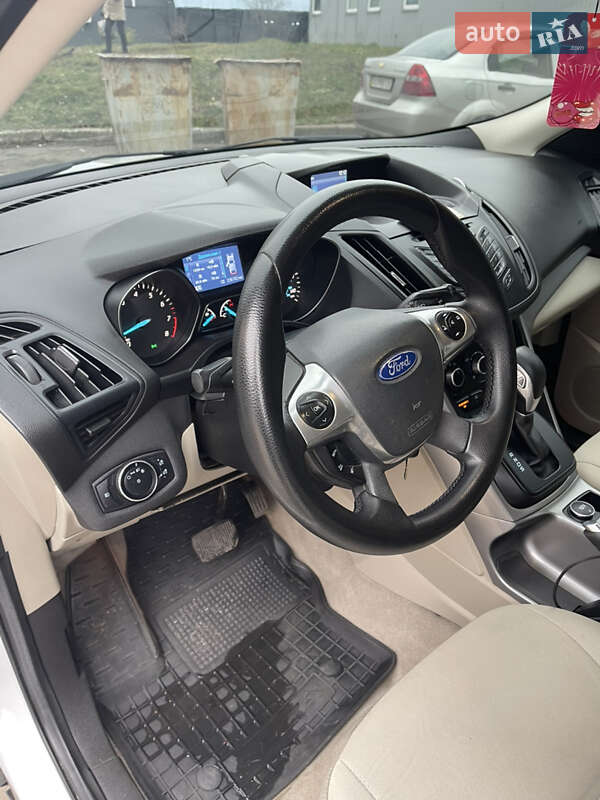 Внедорожник / Кроссовер Ford Escape 2014 в Харькове фото 15 Внедорожник / Кроссовер Ford Escape 2014 в Харькове