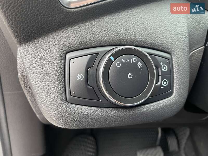 Позашляховик / Кросовер Ford Escape 2012 в Одесі фото 21 Позашляховик / Кросовер Ford Escape 2012 в Одесі