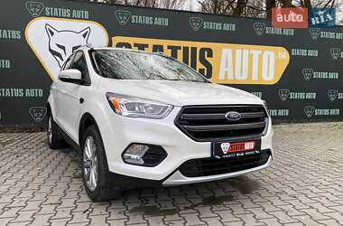 Позашляховик / Кросовер Ford Escape 2017 в Хмельницькому