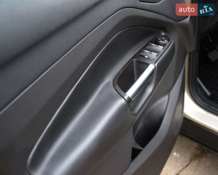 Позашляховик / Кросовер Ford Escape 2017 в Житомирі фото 22 Позашляховик / Кросовер Ford Escape 2017 в Житомирі