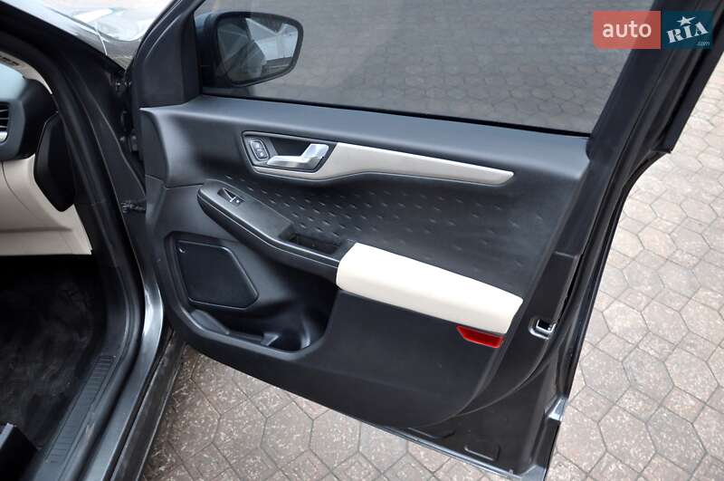 Позашляховик / Кросовер Ford Escape 2020 в Львові фото 28 Позашляховик / Кросовер Ford Escape 2020 в Львові