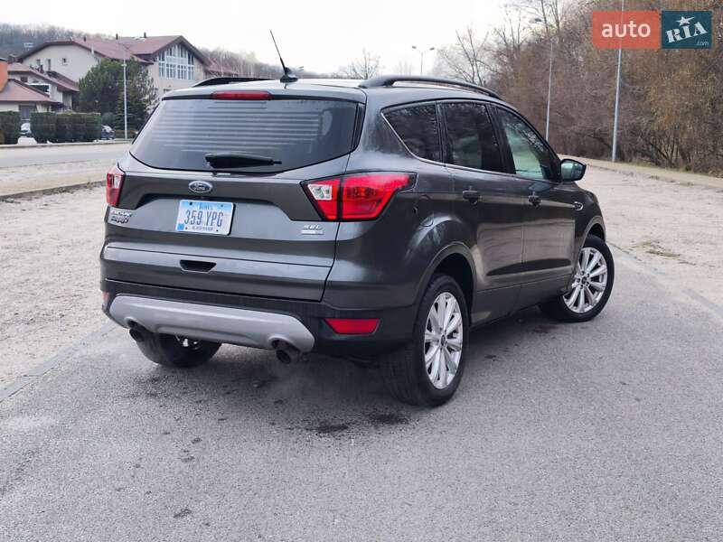 Позашляховик / Кросовер Ford Escape 2018 в Дніпрі фото 4 Позашляховик / Кросовер Ford Escape 2018 в Дніпрі