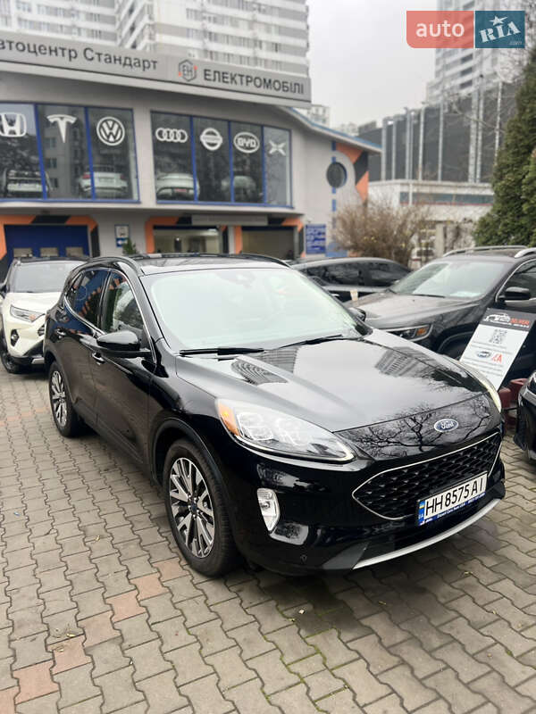 Внедорожник / Кроссовер Ford Escape 2020 в Одессе