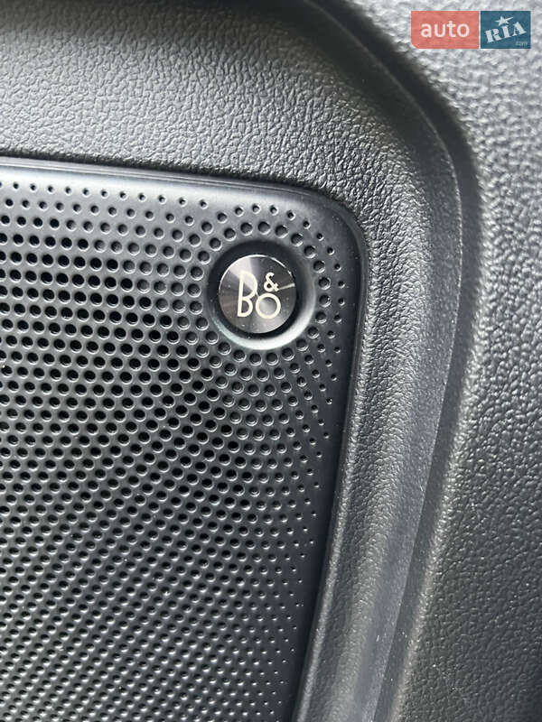 Внедорожник / Кроссовер Ford Escape 2020 в Одессе