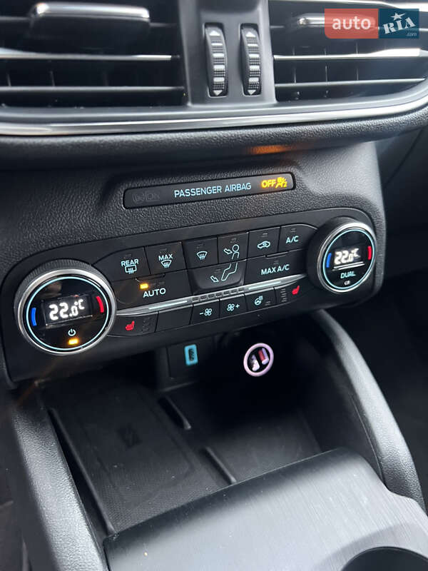 Внедорожник / Кроссовер Ford Escape 2020 в Одессе