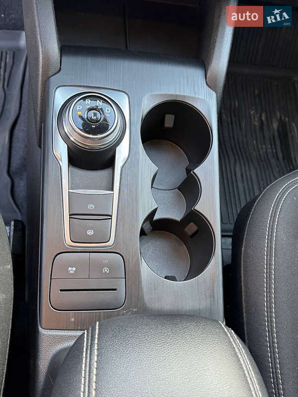 Внедорожник / Кроссовер Ford Escape 2023 в Сумах