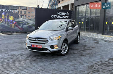 Позашляховик / Кросовер Ford Escape 2017 в Полтаві