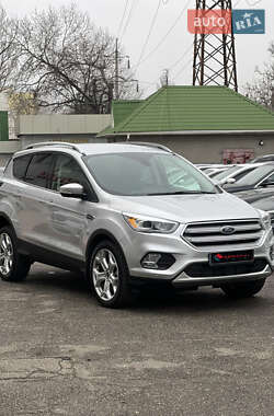 Внедорожник / Кроссовер Ford Escape 2019 в Одессе