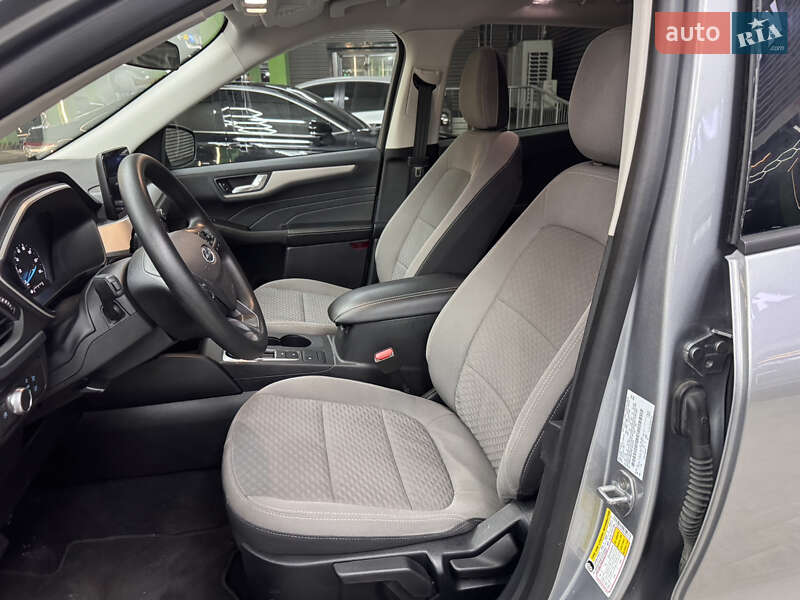 Позашляховик / Кросовер Ford Escape 2021 в Києві