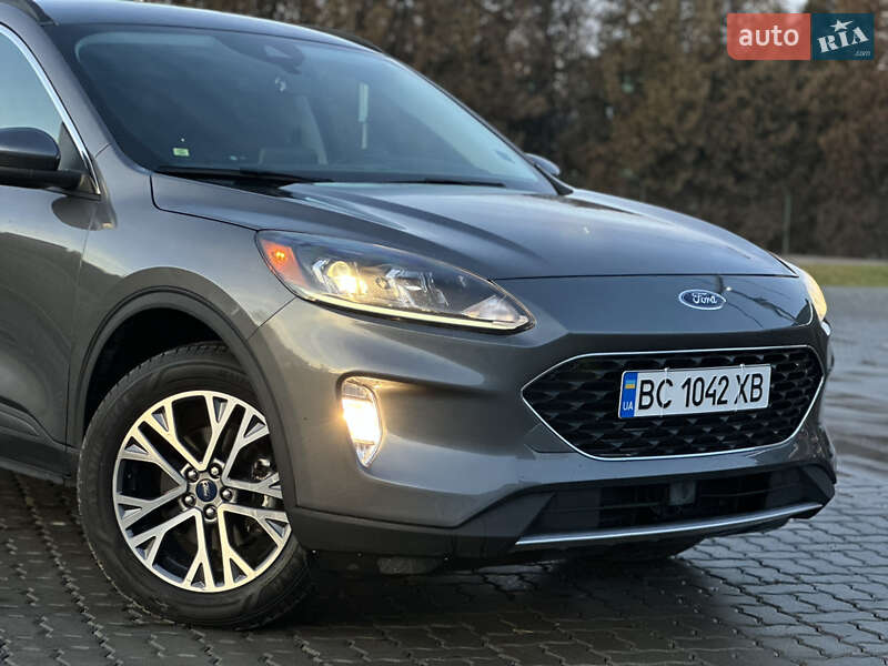Позашляховик / Кросовер Ford Escape 2021 в Львові