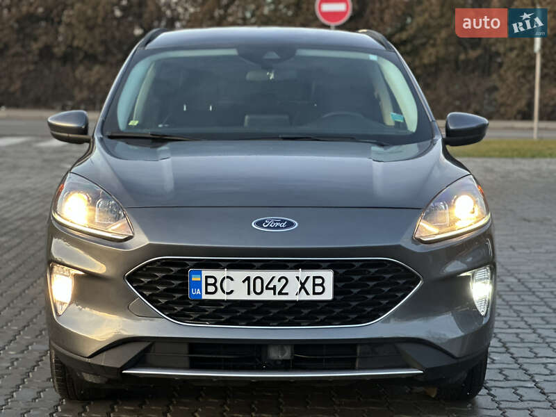 Позашляховик / Кросовер Ford Escape 2021 в Львові