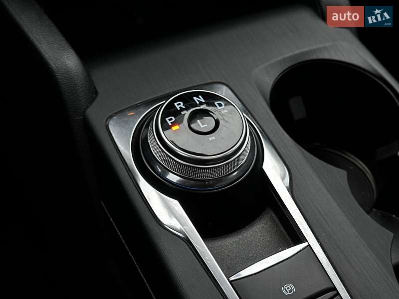 Внедорожник / Кроссовер Ford Escape 2020 в Львове фото 35 Внедорожник / Кроссовер Ford Escape 2020 в Львове