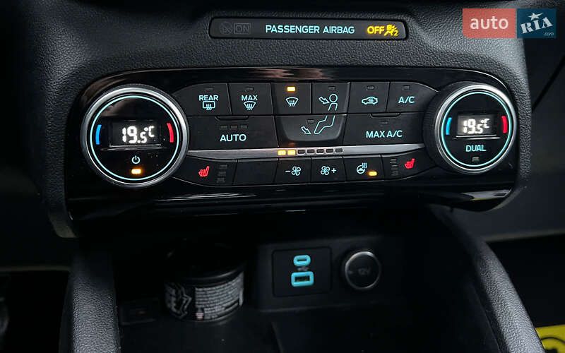 Внедорожник / Кроссовер Ford Escape 2021 в Львове