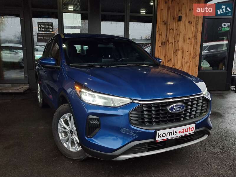 Внедорожник / Кроссовер Ford Escape 2023 в Виннице