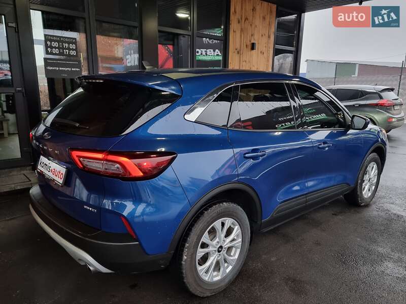 Внедорожник / Кроссовер Ford Escape 2023 в Виннице