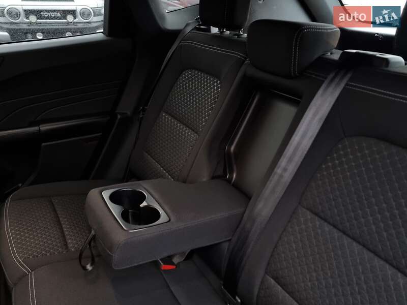 Внедорожник / Кроссовер Ford Escape 2023 в Виннице