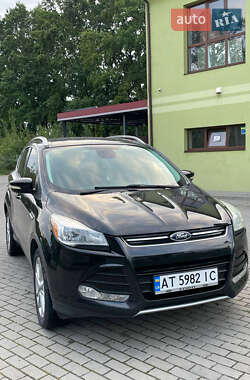 Позашляховик / Кросовер Ford Escape 2015 в Івано-Франківську