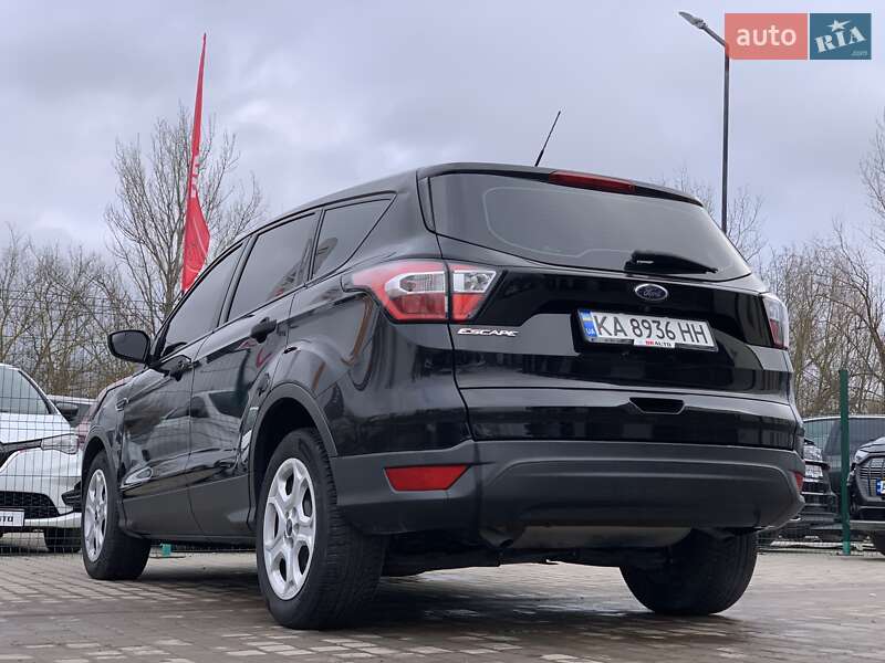 Позашляховик / Кросовер Ford Escape 2018 в Бердичеві